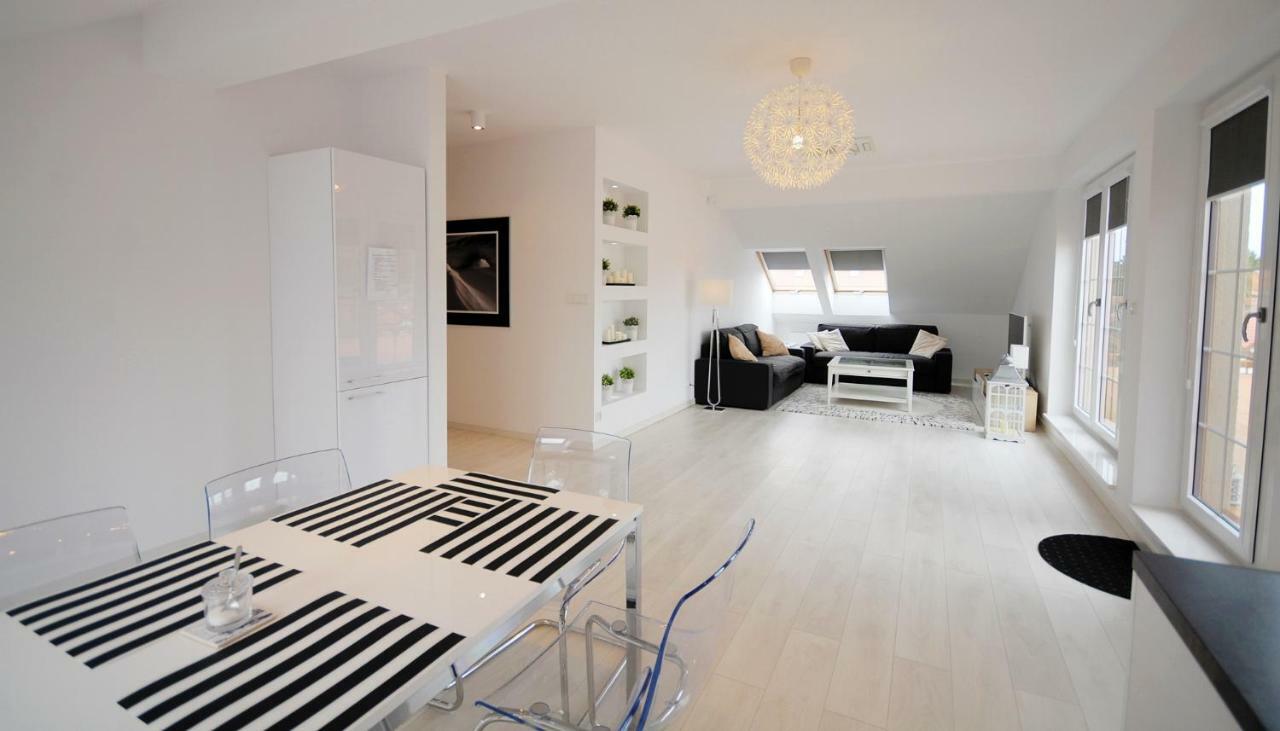 Apartament Z Tarasem Plaza 22 Rogowo  Extérieur photo